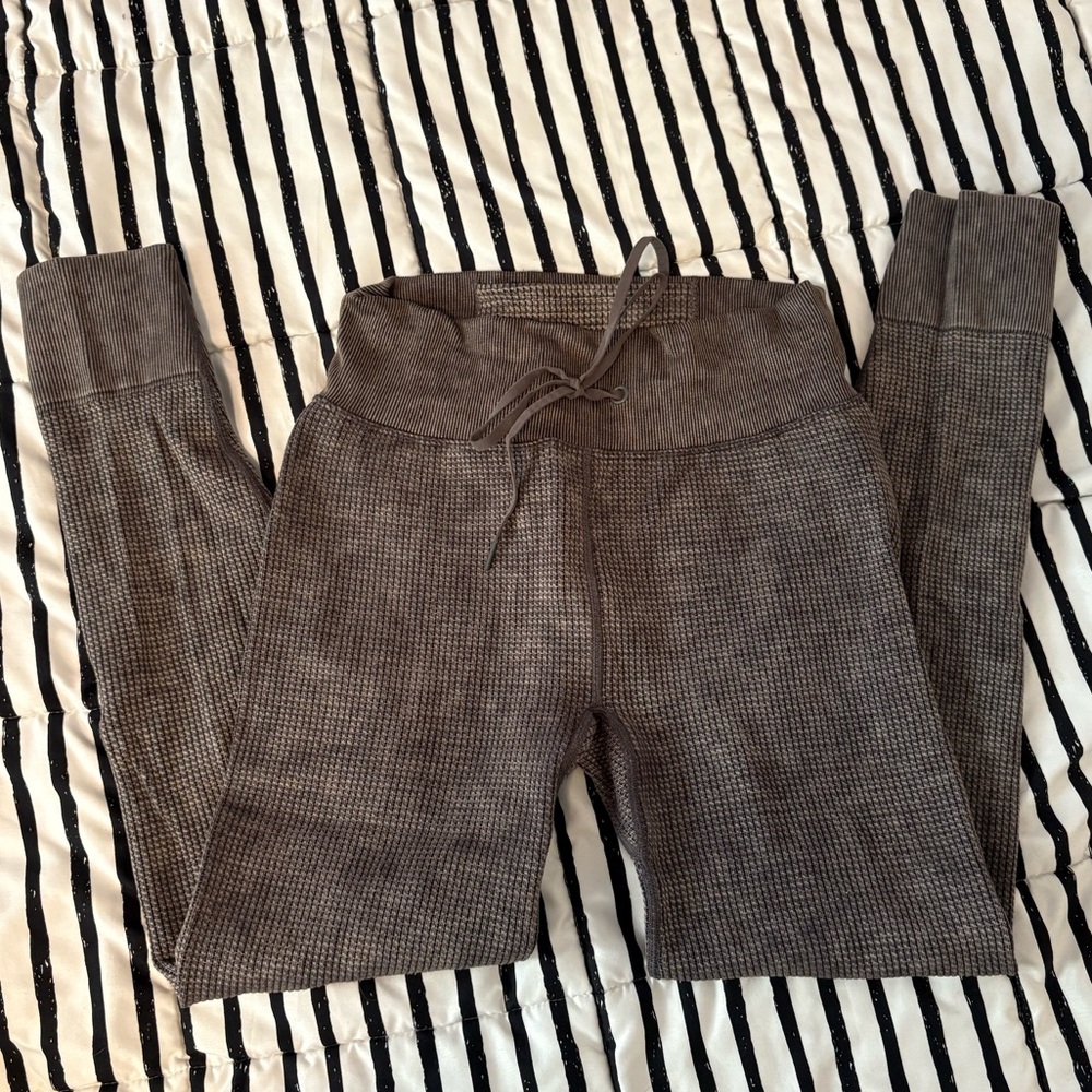 PINK Victoria's Secret Jogger Leggings